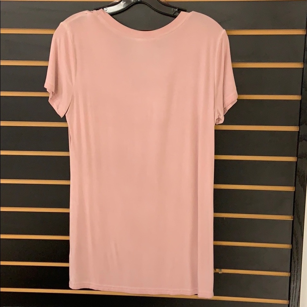 V neck tee - Picture 2 of 2